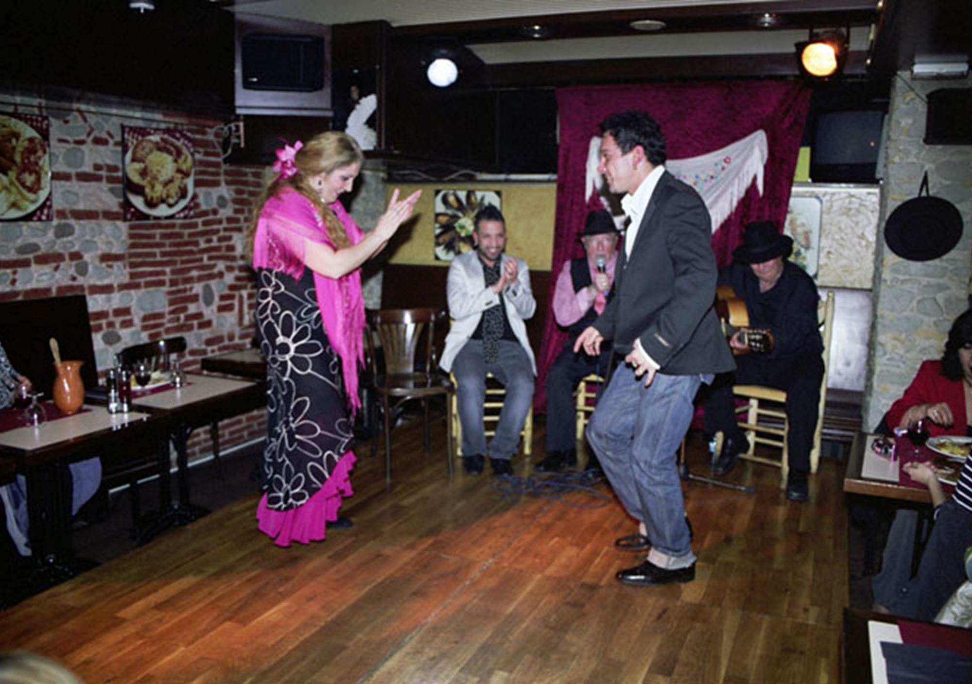 réserver tours Spectacle du flamenco au Nervión Restaurant à Barcelone billets visiter